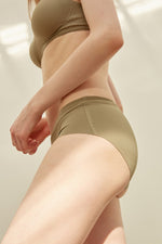 Bild in den Galerie-Viewer laden, Nahtloser BH Adele Essential
