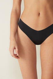 Sandra Essential Tanga - Schwarz